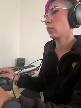 Snapshot of MiaMorgan_ chatting on 5, 2, 2026 MiaMorgan online show from 5, 2, 2026