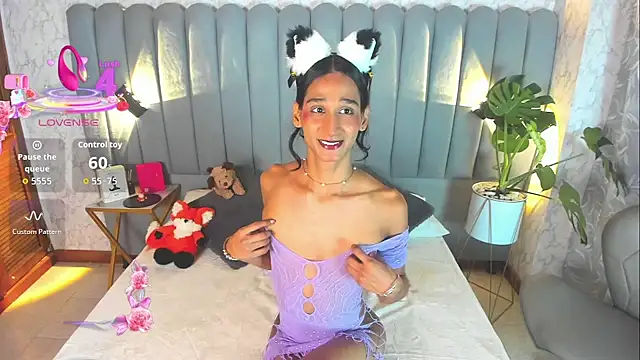 Snapshot of skyyfoxpraga chatting on 18, 10, 2025 skyyfoxpraga online show from 18, 10, 2025