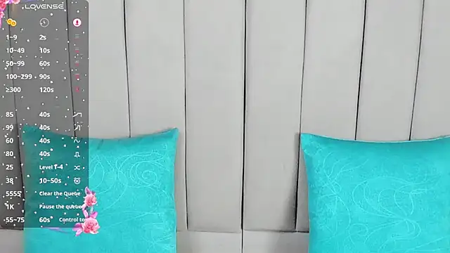 Snapshot of skyyfoxpraga chatting on 10, 3, 2025 skyyfoxpraga online show from 10, 3, 2025