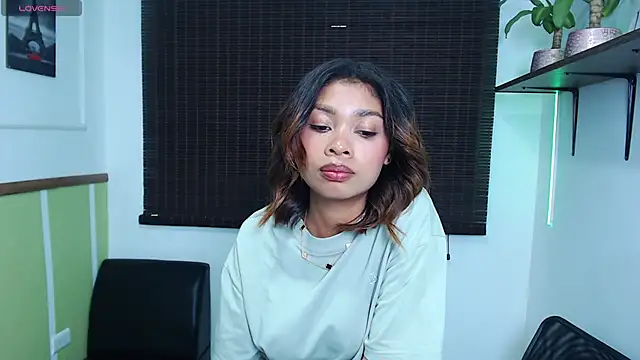 Perla prg online show from 10, 3, 2026