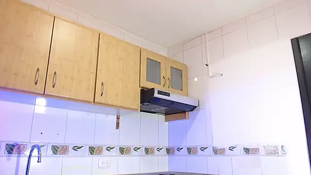 Snapshot of Perla_prg chatting on 23, 10, 2025 Perla prg online show from 23, 10, 2025