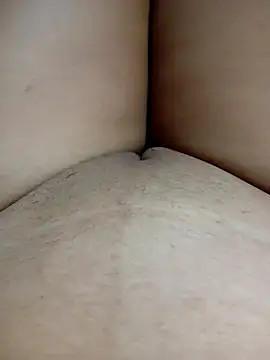 Snapshot of Khaleyssi chatting on 1, 3, 2025 Khaleyssi online show from 1, 3, 2025