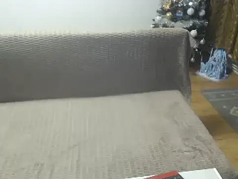 AngelAndDevil92 online show from 9, 12, 2024