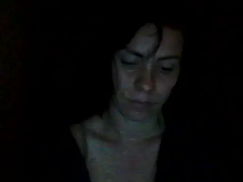 AngelAndDevil92 online show from 13, 10, 2025