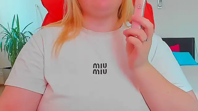 Doliss online show from 13, 9, 2025