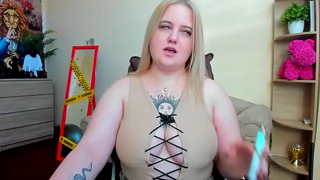 Doliss online show from 21, 10, 2025