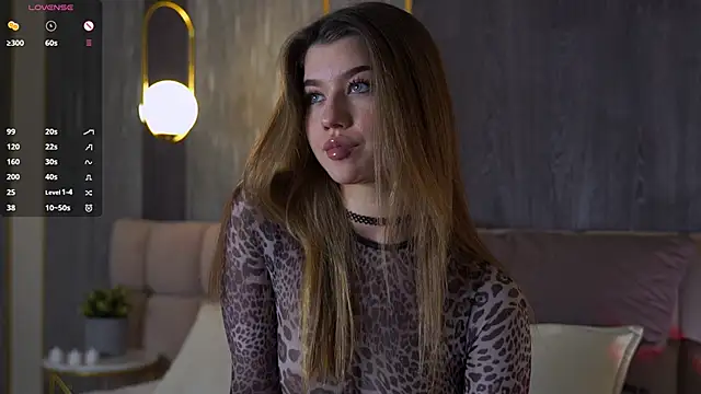 Snapshot of Sara_Lewiis chatting on 23, 11, 2025 Sara Lewiis online show from 23, 11, 2025