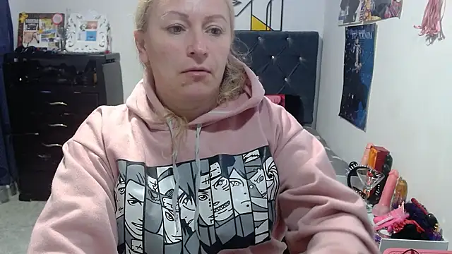 emperabigbootybigass online show from 30, 4, 2026