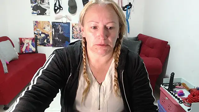 emperabigbootybigass online show from 21, 10, 2025