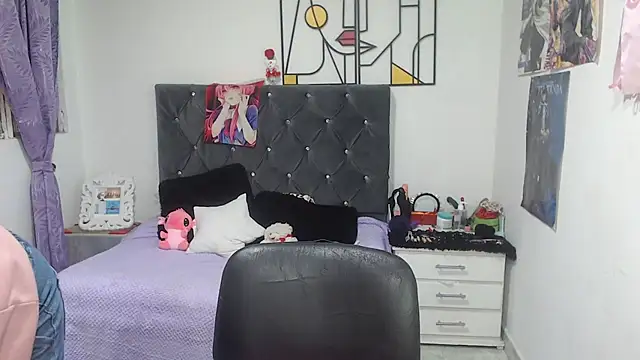 emperabigbootybigass online show from 10, 6, 2026