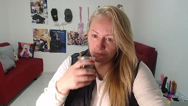 emperabigbootybigass online show from 23, 9, 2025