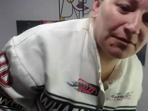 emperabigbootybigass online show from 22, 6, 2026
