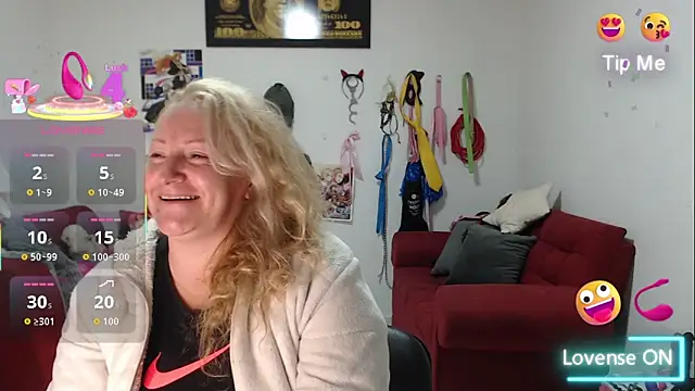 emperabigbootybigass online show from 4, 11, 2025