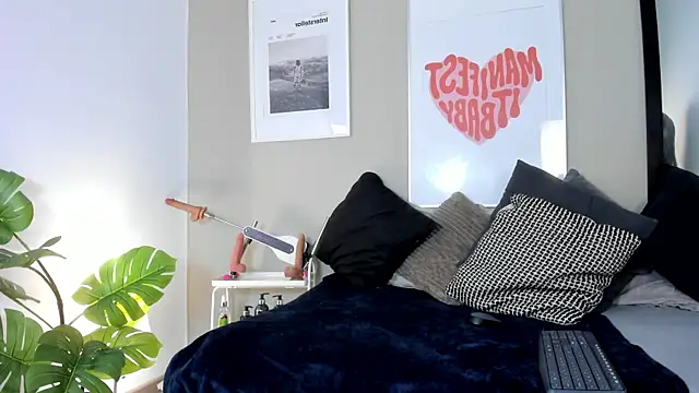 Lilith dh online show from 9, 5, 2026