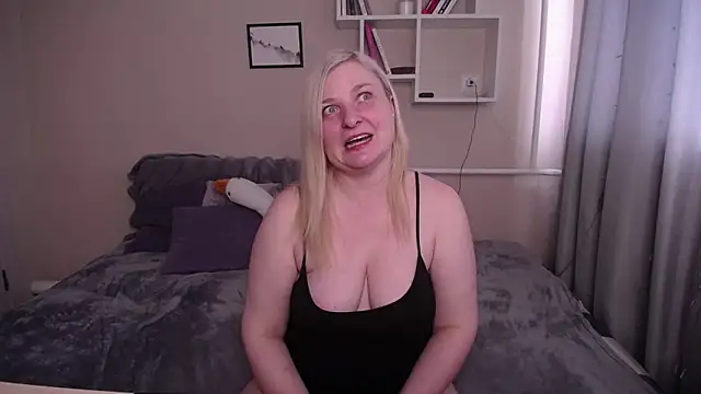 AnnaXCherri online show from 19, 3, 2025