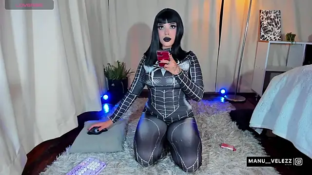 Manu Velez online show from 5, 10, 2025