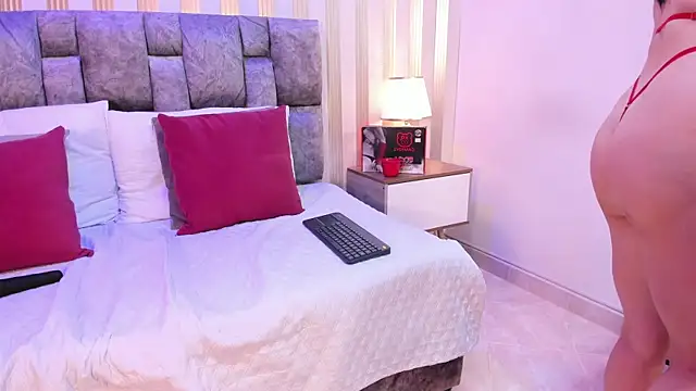 nova lane online show from 28, 10, 2025