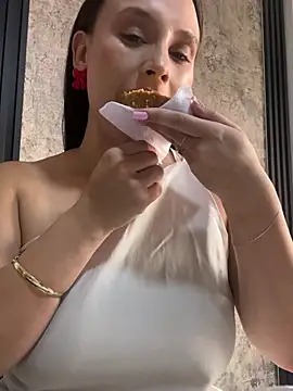 nova lane online show from 6, 3, 2026