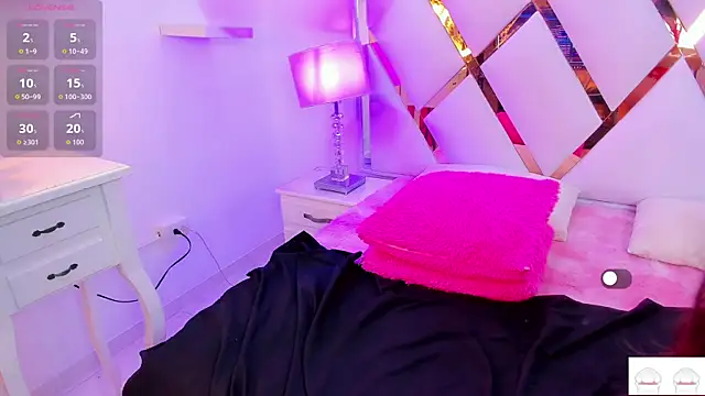 samy  milf online show from 13, 12, 2025