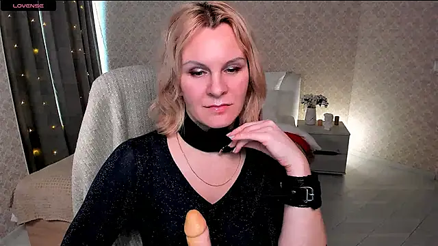 Louisa Bay online show from 30, 1, 2025