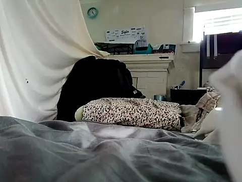 DevinToore online show from 23, 11, 2025