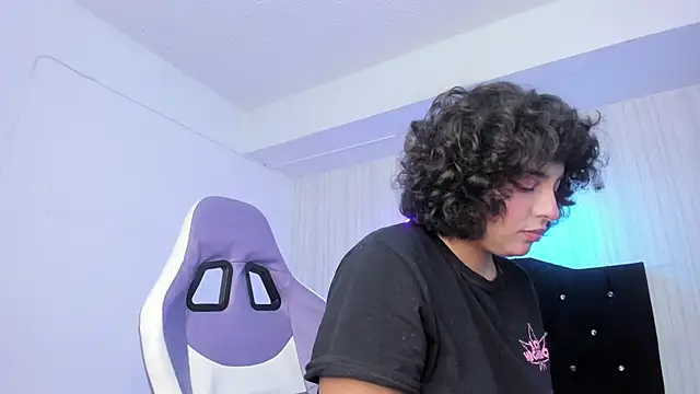 miku katsuragi online show from 27, 2, 2026