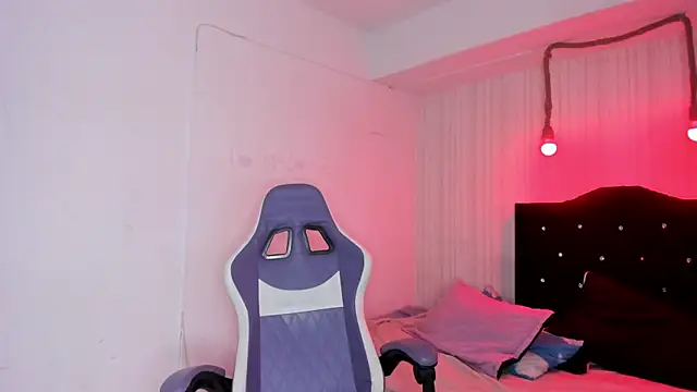 miku katsuragi online show from 26, 10, 2025