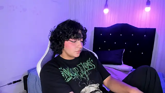 miku katsuragi online show from 22, 11, 2025