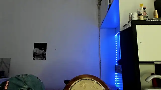 LisaIcon online show from 19, 10, 2025