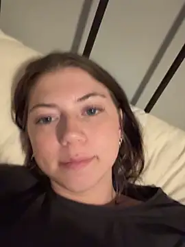 emilycoco online show from 5, 4, 2026