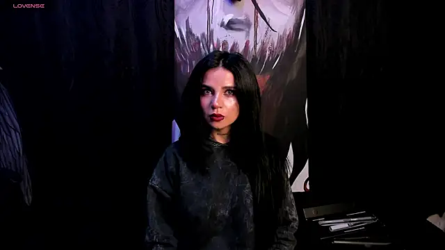 Kylie-fox online show from 7, 10, 2025