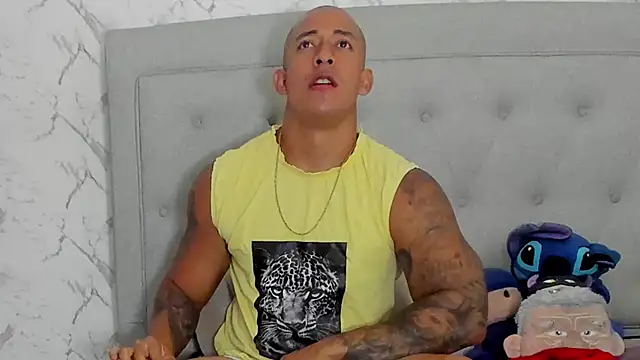 Snapshot of luigiferrara chatting on 2, 7, 2026 luigiferrara online show from 2, 7, 2026