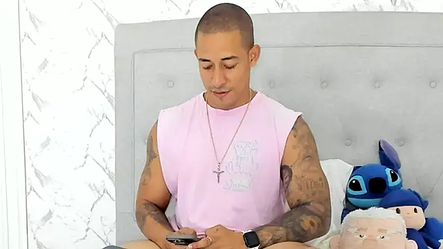 luigiferrara online show from 20, 3, 2025