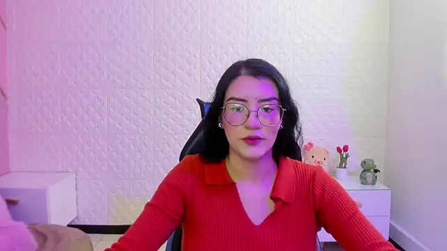 Violetaa diazz online show from 14, 5, 2026