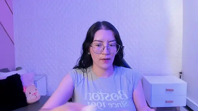 Violetaa diazz online show from 18, 7, 2026