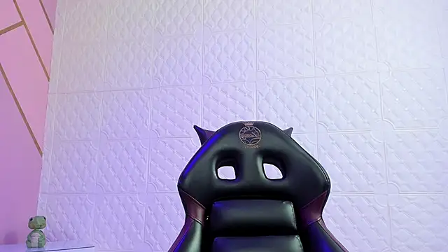 Violetaa diazz online show from 18, 12, 2025