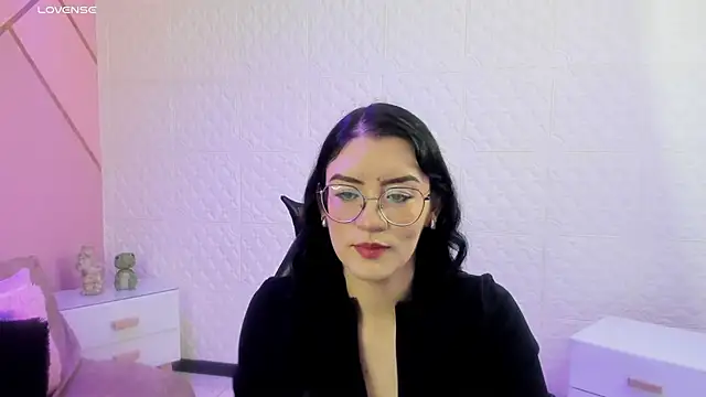 Violetaa diazz online show from 16, 2, 2026