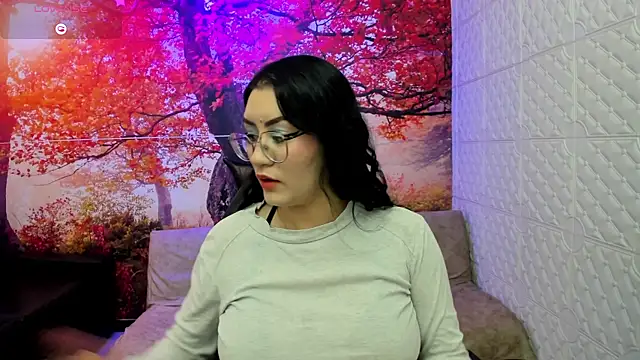 Snapshot of Violetaa_diazz chatting on 20, 2, 2025 Violetaa diazz online show from 20, 2, 2025