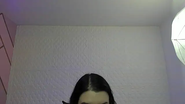 Snapshot of Violetaa_diazz chatting on 4, 10, 2025 Violetaa diazz online show from 4, 10, 2025