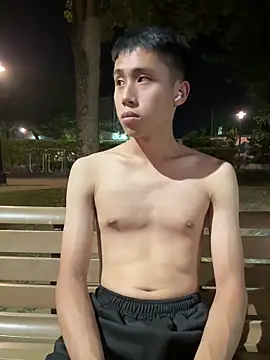 Benson18y online show from 15, 10, 2025