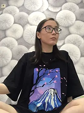 Milka23 online show from 21, 2, 2025