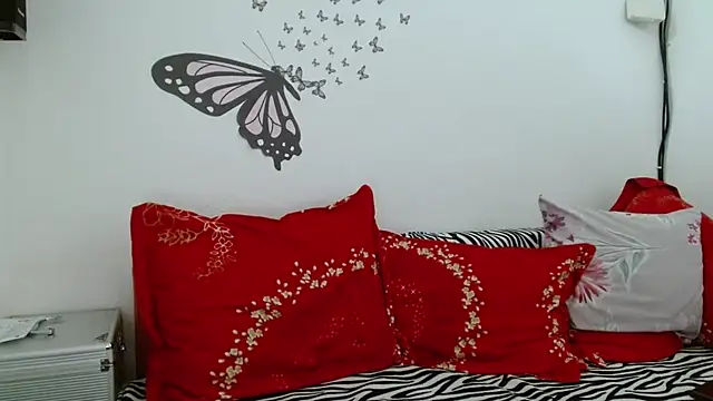 LadyHellene online show from 8, 10, 2025