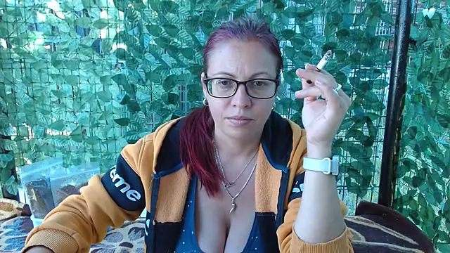 LadyHellene online show from 3, 6, 2026