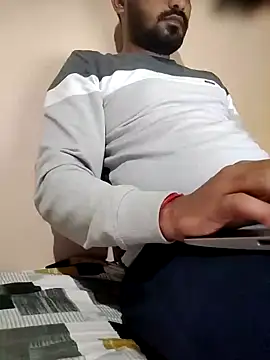 Snapshot of Jayesh_Love chatting on 11, 1, 2025 Jayesh Love online show from 11, 1, 2025