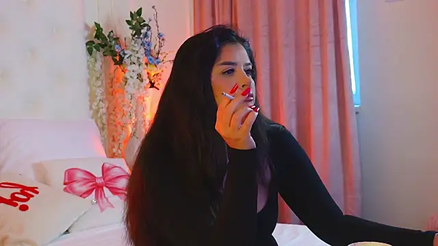 Amberseyes online show from 4, 5, 2026
