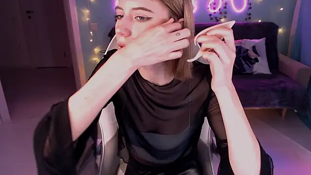 Sweet Richal online show from 12, 10, 2025