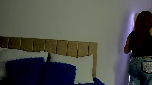 cristalwalker   online show from 27, 10, 2025