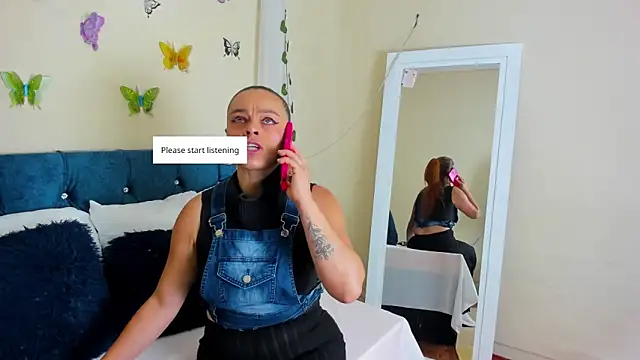 cristalwalker   online show from 10, 10, 2025