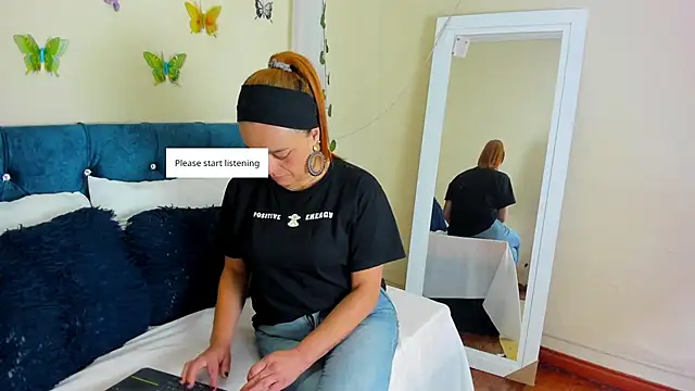 cristalwalker   online show from 17, 10, 2025