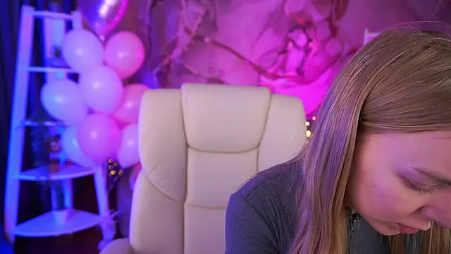 EmilySunshineS online show from 17, 2, 2026